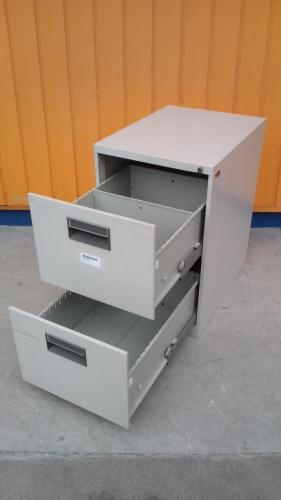 コクヨ製　A4ファイルキャビネット
                                    中古
            