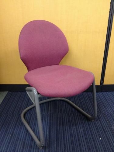 【￥1,480-｜6/15更新】<br>■スタックチェア　■1脚限定【会議チェア】
                                    中古
            