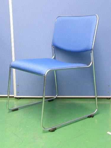【4脚セット販売】スタッキングチェア　ブルー　ミーティングチェア　単体で購入するより1050円オトク【会議チェア】
                                    中古
            