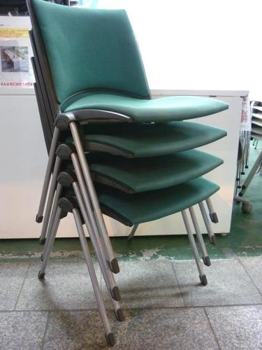 【セット商品】　レコスチェア　イトーキ(ITOKI)　KLA-220AX-T2G7<br>スタイリッシュモデルです【会議チェア】
                                    中古
            