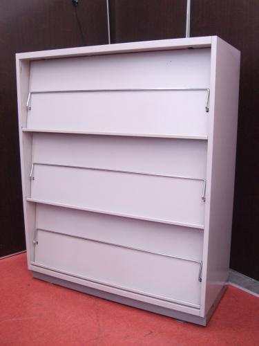 【雑誌架】イトーキ製の雑誌架入荷しました♪【中古では希少商品です】【ITOKI製】
                                    中古
            