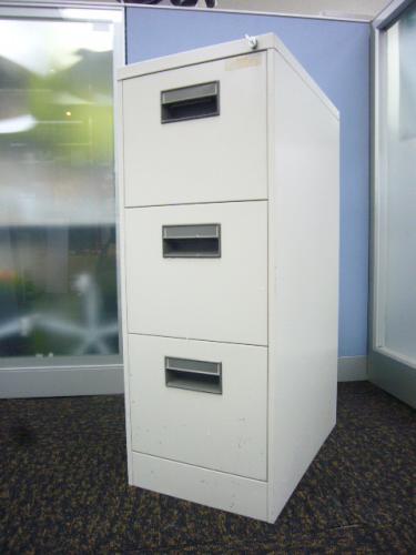 コクヨ製Ａ4ファイルキャビネット！入荷後即完売になる超人気商品です！！
                                    中古
            