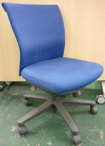 【特価品】　コクヨ(KOKUYO)　トレンザ(TRENZA)<br>ロッキングできませんのでご注意！【OAチェア】
                                    中古
            