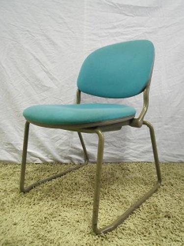 オカムラ製■トーションライン■グリーン【会議チェア】
                                    中古
            