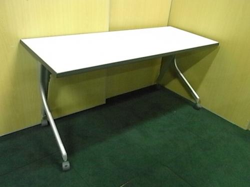 【状態良好！】■プラス　■サイドスタックテーブル　W1500　ホワイト
                                    中古
            