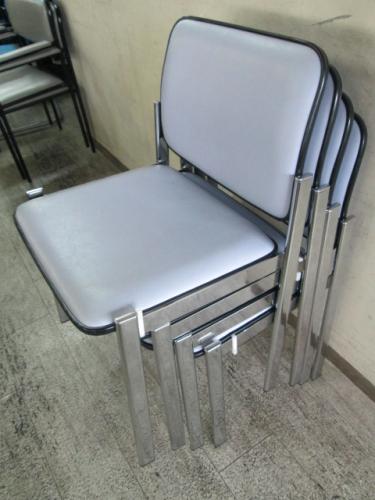 スタッキングチェア　パープル　4脚セット【会議チェア】
                                    中古
            