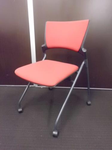 【短納期商品】【関東近郊設置費込】　イトーキＭＡＮＯＳＳチェア（肘無タイプ）【会議チェア】
                                    中古
            