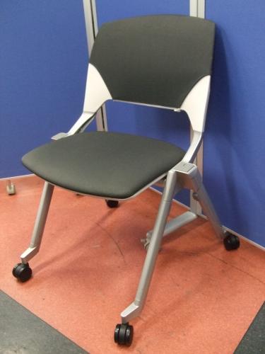 【ミーティングに最適】内田洋行製のミーティングチェア【FM-350シリーズ【会議チェア】
                                    中古
            