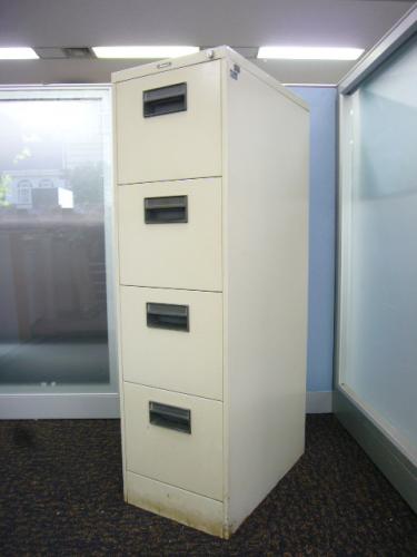 ITOKI(イトーキ)　A4ファイルキャビネット◆４段◆
                                    中古
            