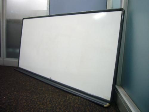 UCHIDA(ウチダ)　　ホワイトボード
                                    中古
            