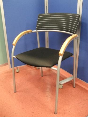 【欧州の雰囲気】ウィスナーハーガーのゼシスチェア【シックなスタイル】【8月限定価格】【会議チェア】
                                    中古
            