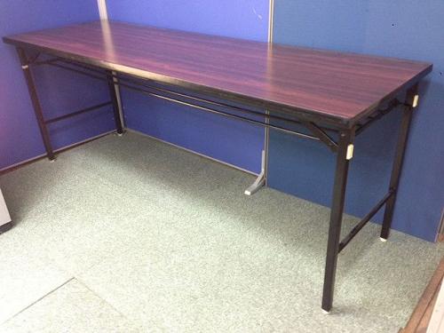 【事務用品】|折りたたみテーブル|ソフトエッジタイプ|大阪、滋賀を始め、全国配送しております!!
                                    中古
            