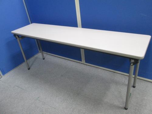 コクヨ（KOKUYO）製　折り畳みテーブル　（耐久力抜群）
                                    中古
            