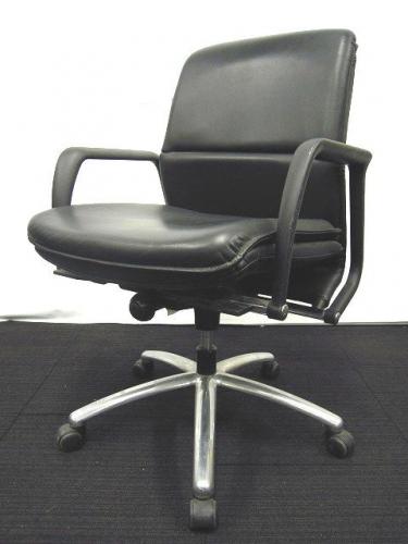 展示品、ハイバックチェア オフィスチェア オフィスチェア ハイバック(ブラック): 店舗・オフィス家具ストア