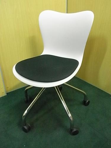 【10/10まで！】｜ミーティングチェア　座面ブラック　【状態良好】【会議チェア】
                                    中古
            