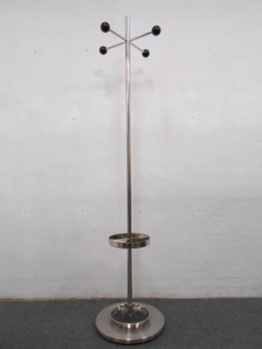 ■コートハンガー　■支柱タイプ　■ステンレスヘアライン仕上　■3台入荷しました
                                    中古
            