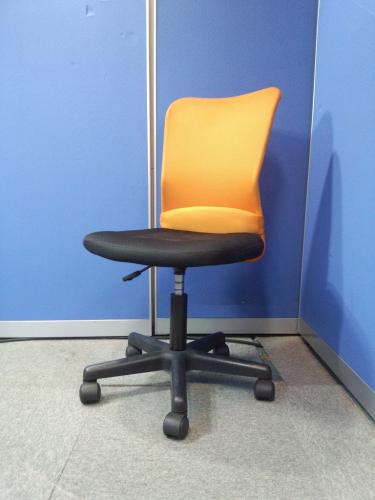 肘無ＯＡチェア　■　メッシュチェア【OAチェア】
                                    中古
            