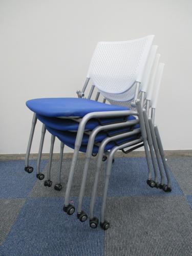 ■セット商品■【ミーティングチェア】【スタッキング】オカムラ製　プロスタックチェア　【中古備品】【会議チェア】
                                    中古
            