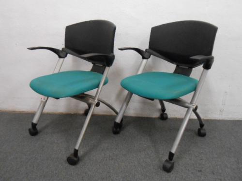 ■水平スタッキングチェア2脚セット　■肘付　■コクヨ　コルサ　■KOKUYO　corsa　【セット商品】【会議チェア】
                                    中古
            