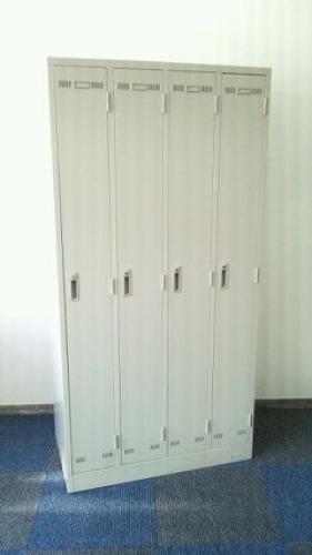 【4人用ロッカー】　生興製シリンダータイプ　4人用ロッカー　
                                    中古
            