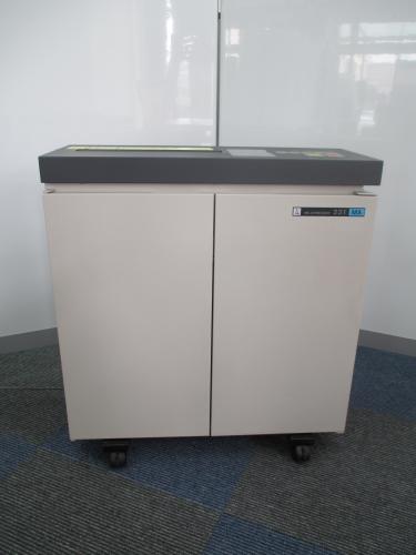 MS 231MA
                                    中古
            