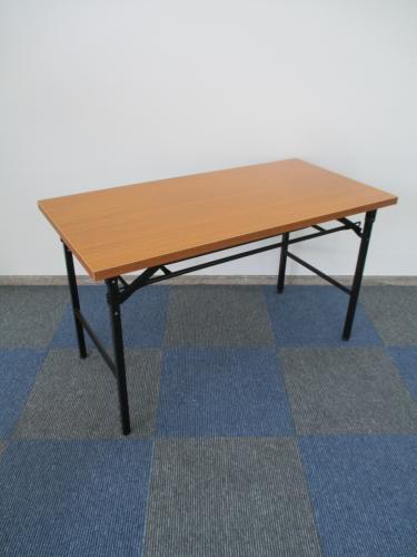 【大量入荷】【折りたたみテーブル】　井上金庫製　　【珍しいW1200タイプ】【新古】
                                    新古品
            