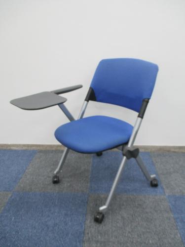 【おつとめ品】【メモ台付き】　オカムラ製　LITA（リータ）シリーズ　【人気シリーズ】【中古　会議用チェア　千葉店（茨城県方面も配送可能です）】
                                    中古
            
