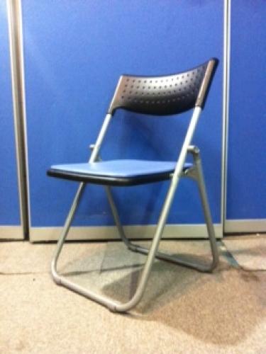 折りたたみチェア
                                    中古
            
