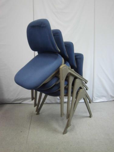 スタッキングチェアセット【会議チェア】
                                    中古
            