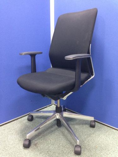 中古】アガタAチェア コクヨ/KOKUYO 肘付ハイバックチェア 96068