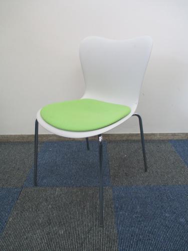 【ミーティングチェア】【スタッキングチェア】内田洋行製　ＭＬ-310【会議チェア】
                                    中古
            