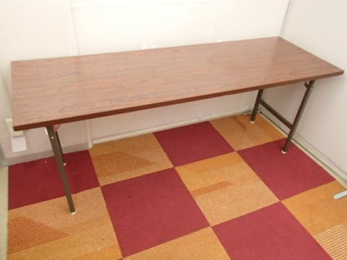 中古｜テーブル｜折りたたみテーブル｜種類バラバラですが、かなり売れてます！
                                    中古
            