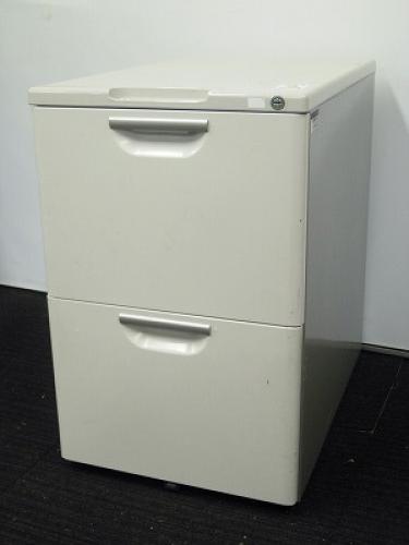 【1台限定特価！状態良好！】イトーキ製　AQUZ　エーキューズ　２段ワゴン　
                                    中古
            