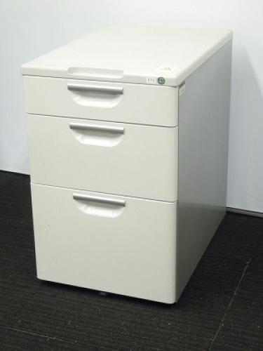 【28台ロット入荷！状態良好！】イトーキ製　AQUZ　エーキューズ　3段ワゴン　残り1点のため特価処分
                                    中古
            