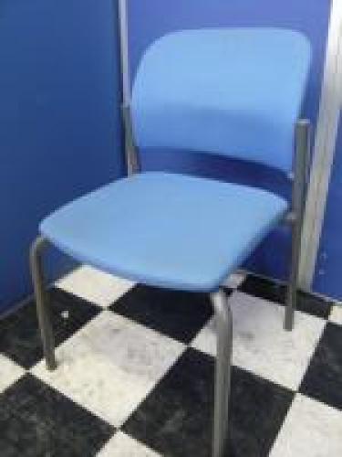 【残り10脚！】■コクヨ製：スタッキングチェア■ＣＫ−１００シリーズ■【オフィス家具　チェア　イス　埼玉】【会議チェア】
                                    中古
            