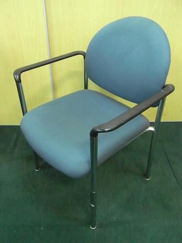 【特価品】ミーティングチェア【限定１台】【会議チェア】
                                    中古
            