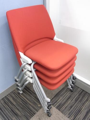 【4脚セット】内田洋行製FM-350シリーズ【大幅値下げ！】ミーティングチェア■スタックもネスティングも可能な便利なチェア【会議チェア】
                                    中古
            