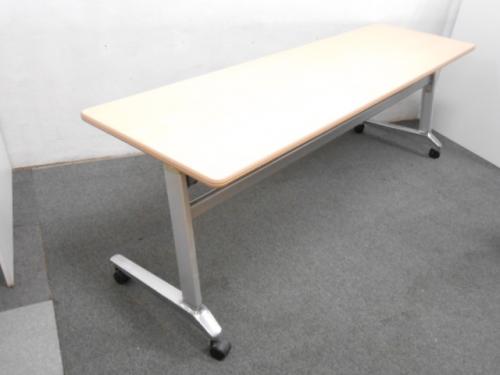 ■サイドスタックテーブル　■幕板無し　■リマインドメープル　■ウチダ　SA型
                                    中古
            