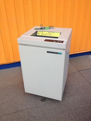 その他
                                    中古
            