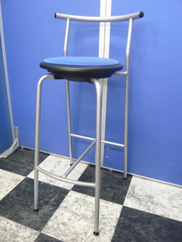 ■オカムラ製　カウンターチェア■状態良好です。【オフィス家具　チェア　イス　埼玉】
                                    中古
            