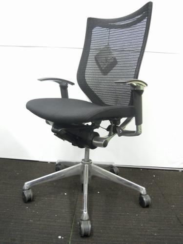 【クリーニング業社洗浄済み】【状態良好！】岡村製作所　Baron バロン　ハイバック　メッシュ×クッション座面　シルバーポリッシュ　アジャストアーム付　ブラック　CP85BR 【中古メッシュオフィスチェア　事務用回転イス】【OAチェア】
                                    中古
            