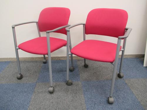 ■セット商品■【ミーティングチェア】　コクヨ製　100シリーズ　【ビビットカラー】【会議チェア】
                                    中古
            