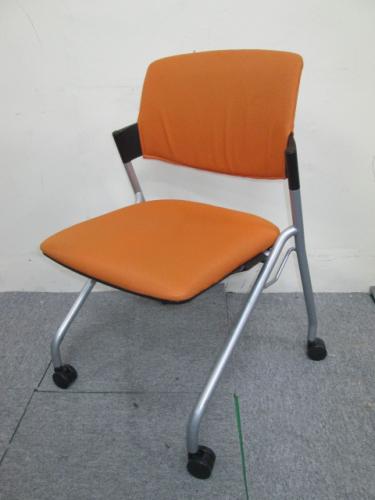 ■おつとめ品【ＰＬＵＳ製｜ネスティングチェア】【会議チェア】
                                    中古
            