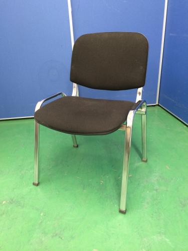 【チェア】【重ねられる】【イス】スタッキングチェア□4脚在庫□オシャレなブラック□【会議チェア】
                                    中古
            