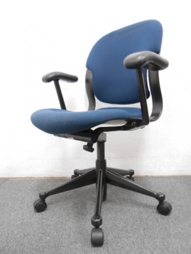 中古】 Herman Miller/ハーマンミラー 肘付ローバックチェア 99108 - 中古オフィス家具ならオフィスバスターズ