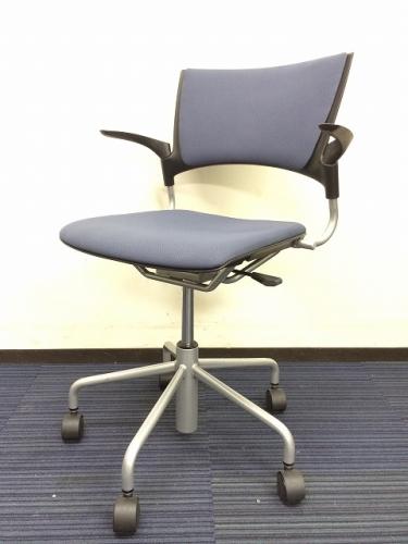 【会議用椅子】ミーティングチェア<br>【イトーキ製】【マノス】【色：ブルー】【4脚在庫あり】【ロット】【会議チェア】
                                    中古
            