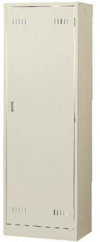 【ロッカー】掃除用具入れ　金属音を防止する戸当たりつき扉　【事務用品】
                        
                                    新品
            