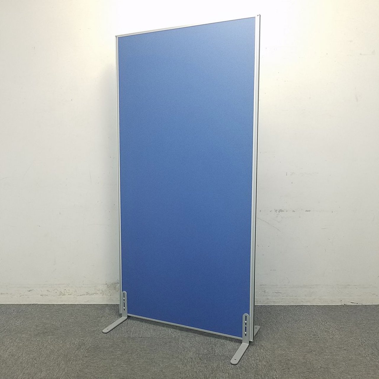 【大量入荷】人気のローパーテーション入荷！中古　オフィス家具　間仕切り　衝立　【メーカー在庫にて保管】
                        クロスタイプ
                                    新古品
            