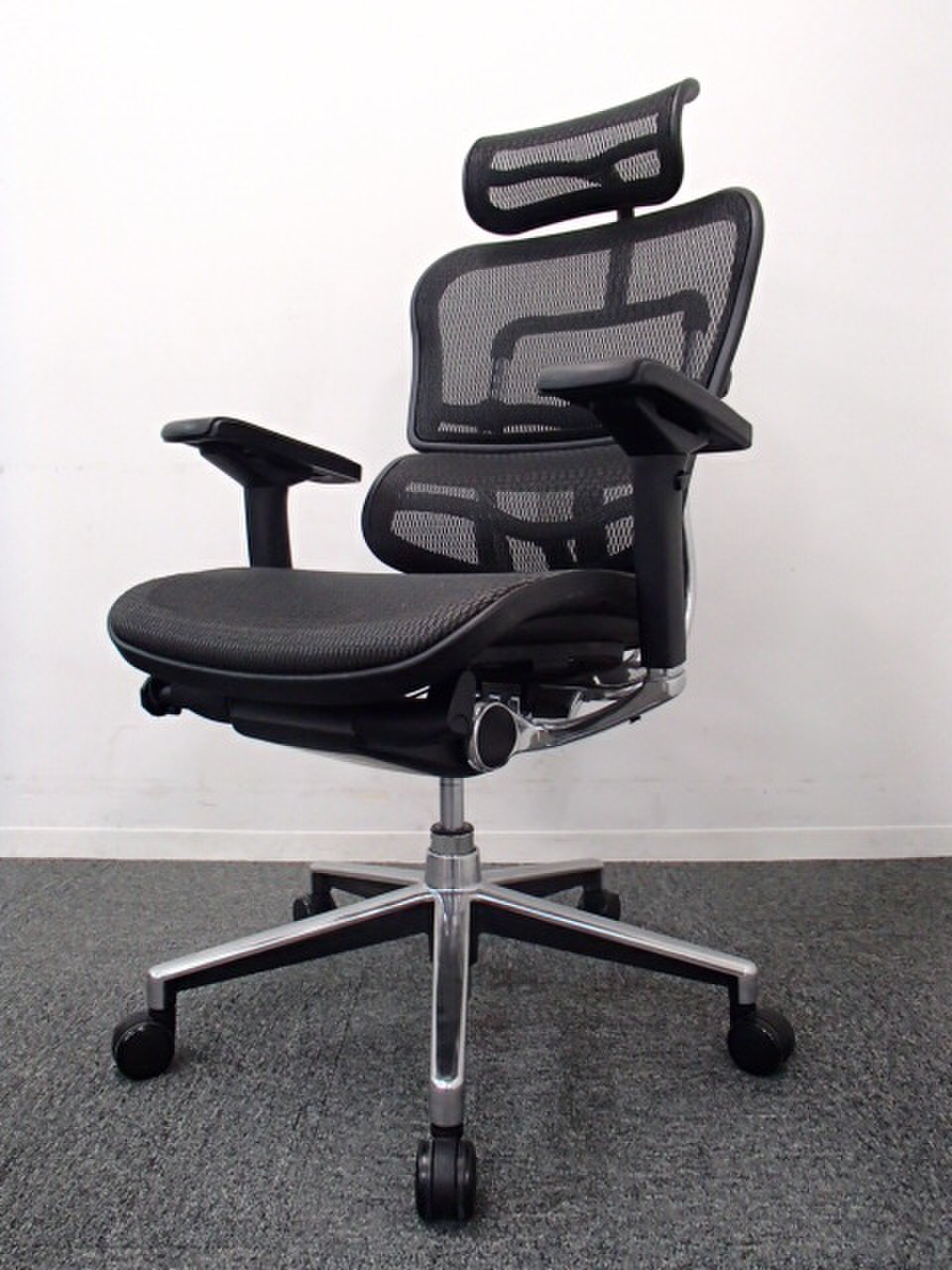 【新品】～エルゴヒューマンチェア(ベーシック)～抜群のコストパフォーマンスを誇る、次世代メッシュチェア！
                        ベーシック チェア 
                                    新品
            