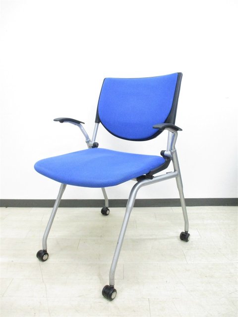 【中古】プロスタック  8140FA オカムラ（okamura） スタッキングチェア